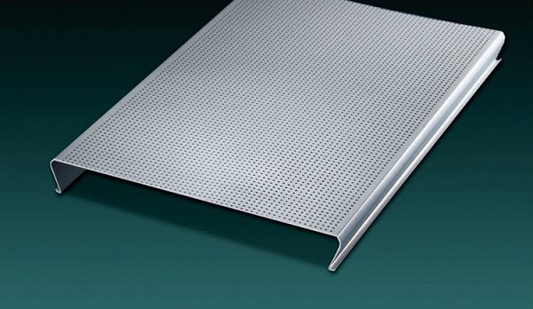 郑州铝单板价格与规格尺寸的关系，3mm成品厚铝单板价格从最便宜到最贵，其中价格悬殊50元以上。